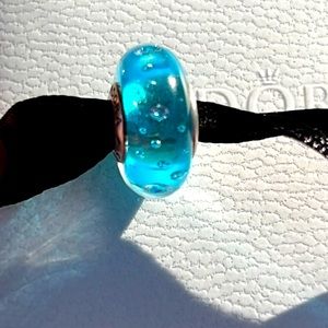 Pandora RETIRED Effervescence Murano Glass